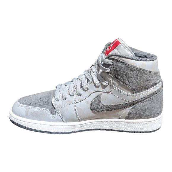 NIKE Air Jordan 1 Retro High Premium \'Camo 3M Wolf Grey\' Sneakers Size  12 main image 2